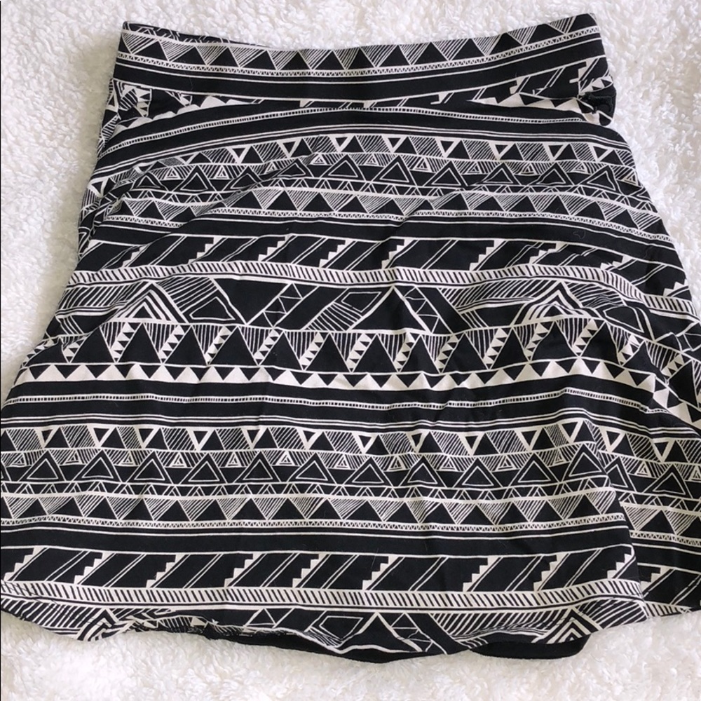 Black & Tan Tribal Skater Skirt | VS PINK